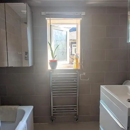 Modern Let In Skipton, North Yorkshire