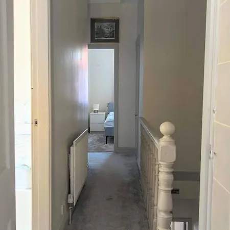 Modern Let In Skipton, North Yorkshire Holiday home Skipton