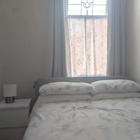 Holiday home Modern Let In Skipton, North Yorkshire *